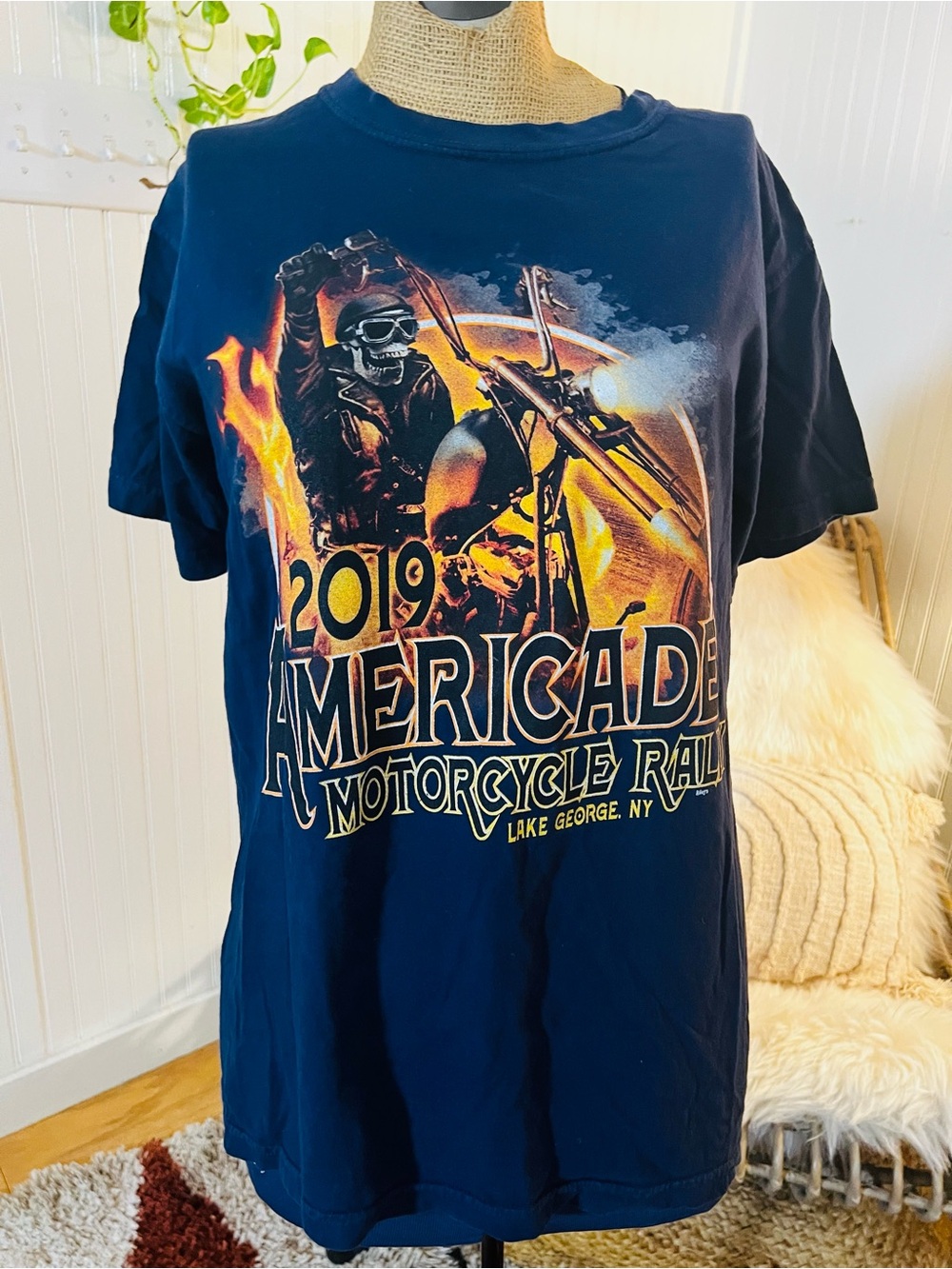 Americade 2019 Navy Men’s Graphic T‑Shirt